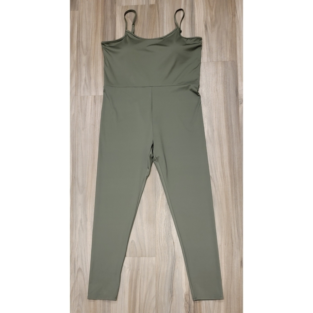 NWT No Boundaries Jumpsuit Romper